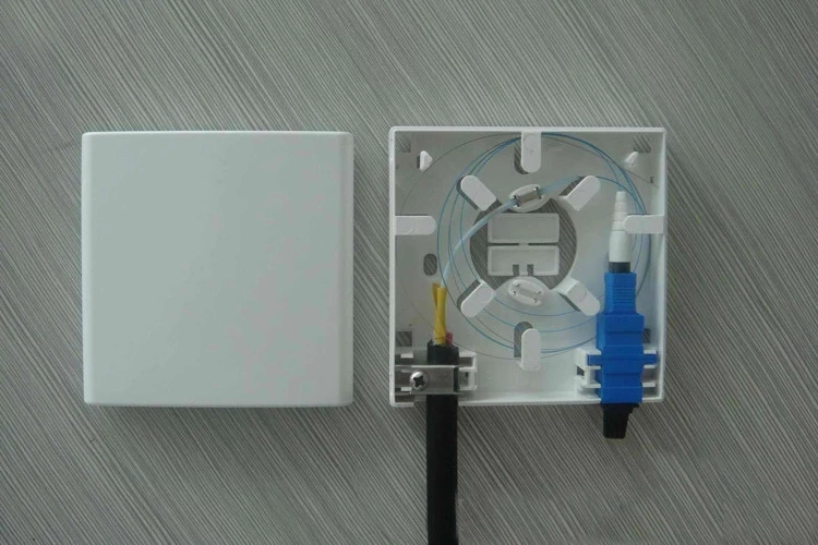 SC Fiber Wall Outlet Installation Image